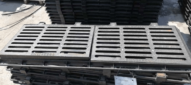 天安乡球墨铸铁连体双篦展示